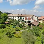 Il Casale Di Andrea & Simona 2* Camino