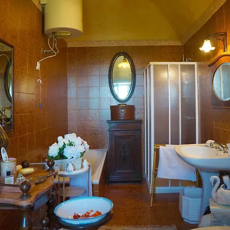 Il Casale Di Andrea & Simona فندق مبيت وإفطار