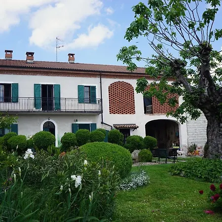 Il Casale Di Andrea & Simona 2*