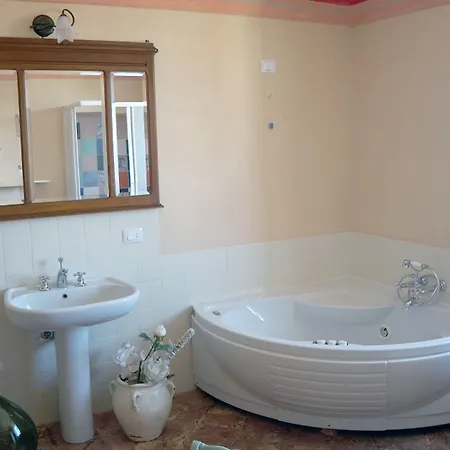 Il Casale Di Andrea & Simona 2*