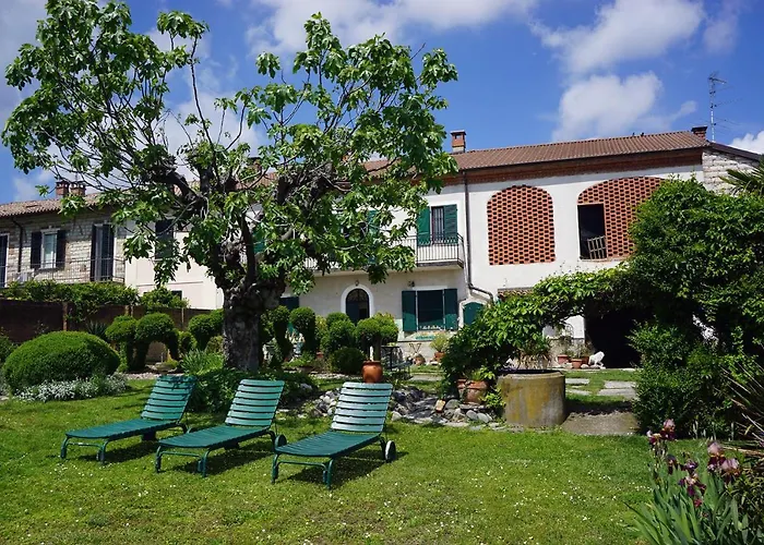 Il Casale Di Andrea & Simona Bed and Breakfast Camino