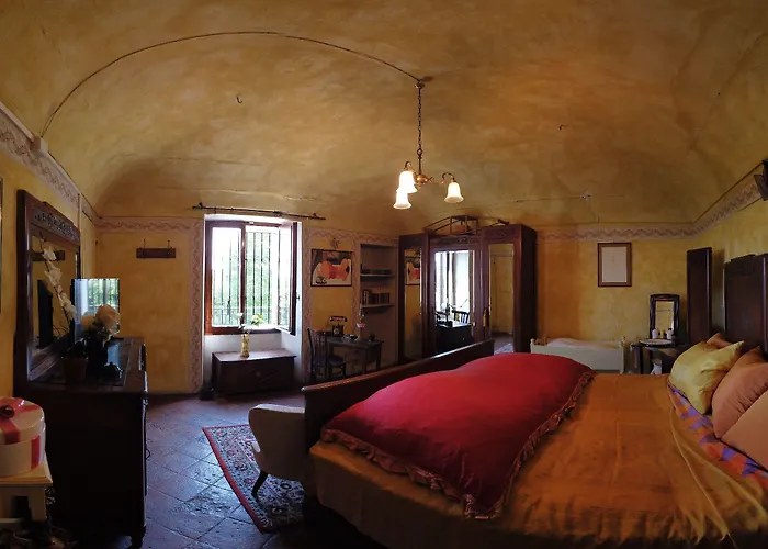 Il Casale Di Andrea & Simona Bed and Breakfast 2*