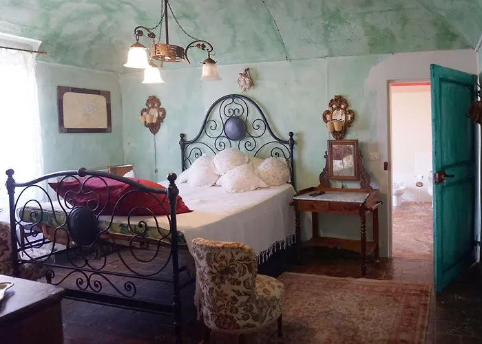Bed and Breakfast Il Casale Di Andrea & Simona Camino